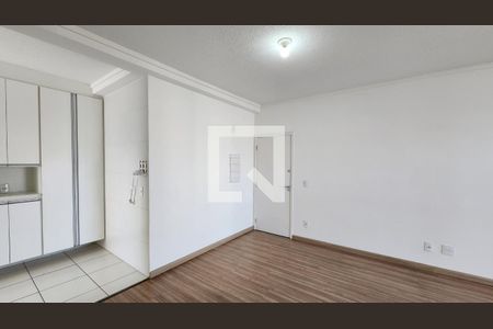 Sala de apartamento para alugar com 3 quartos, 83m² em Jardim Florida, Jundiaí