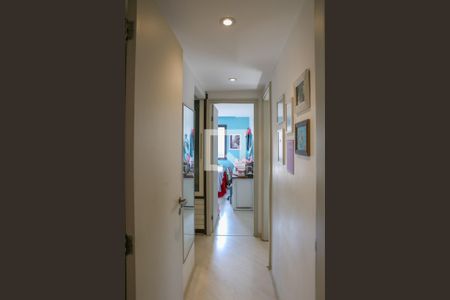 Corredor de apartamento à venda com 3 quartos, 126m² em Alto da Lapa, São Paulo