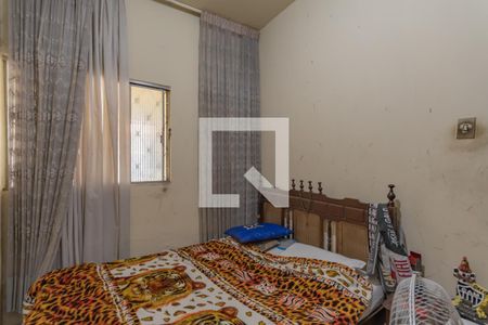 Quarto 2 de casa à venda com 2 quartos, 180m² em Floramar, Belo Horizonte