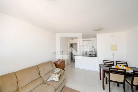 Sala de apartamento para alugar com 3 quartos, 69m² em Vila Lucia, São Paulo