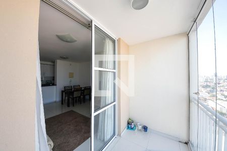 Varanda de apartamento para alugar com 3 quartos, 69m² em Vila Lucia, São Paulo