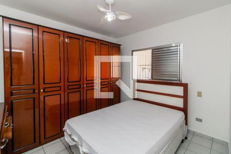 Quarto 1 de casa para alugar com 2 quartos, 130m² em Parque Artur Alvim, São Paulo