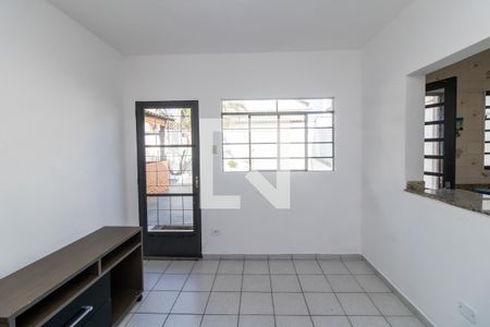 Sala de casa para alugar com 2 quartos, 130m² em Parque Artur Alvim, São Paulo