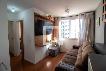 Sala de apartamento para alugar com 2 quartos, 43m² em Santo Amaro, São Paulo