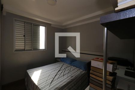 Quarto 2 de apartamento para alugar com 2 quartos, 47m² em Parque São Vicente, Santo André