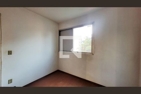 Quarto de apartamento à venda com 1 quarto, 45m² em Vila Itapura, Campinas