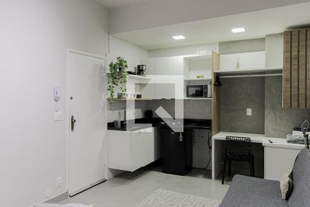 Sala/Quarto de kitnet/studio para alugar com 1 quarto, 23m² em Copacabana, Rio de Janeiro