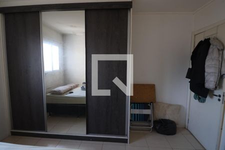 Quarto de apartamento à venda com 1 quarto, 38m² em Niterói, Canoas