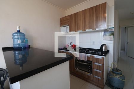 Sala/Cozinha de apartamento à venda com 1 quarto, 38m² em Niterói, Canoas