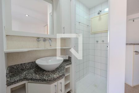 Banheiro de kitnet/studio à venda com 1 quarto, 28m² em Consolação, São Paulo