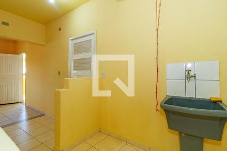 Vista do Quarto 1 de casa para alugar com 2 quartos, 60m² em Jardim Três Irmãos, Taboão da Serra