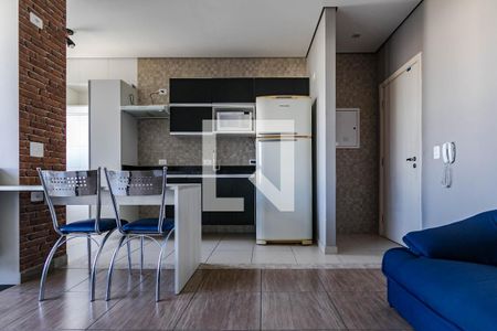 Sala Studio de kitnet/studio para alugar com 1 quarto, 43m² em Vila Oliveira, Mogi das Cruzes