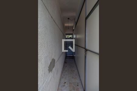 Casa à venda com 150m², 2 quartos e 3 vagas Casa à venda com 150m², 2 quartos e 3 vagasCorredor