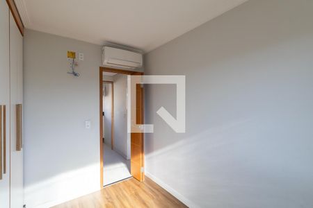 Quarto 2 de apartamento à venda com 2 quartos, 57m² em Conjunto Residencial José Bonifácio, São Paulo