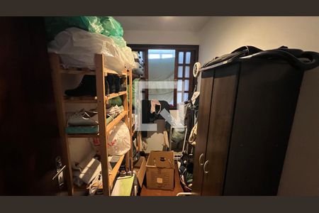 Quarto de serviço de apartamento à venda com 4 quartos, 101m² em Pinheiros, São Paulo