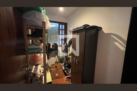 Quarto de serviço de apartamento à venda com 4 quartos, 101m² em Pinheiros, São Paulo