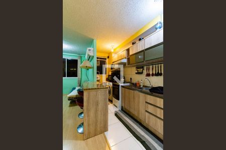 Cozinha de apartamento à venda com 2 quartos, 49m² em Olaria, Canoas