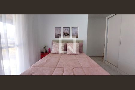 Quarto 1 suíte de casa à venda com 3 quartos, 165m² em Parque Capuava, Santo André