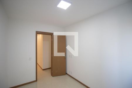 Quarto 1 de apartamento para alugar com 3 quartos, 73m² em Mutondo, São Gonçalo