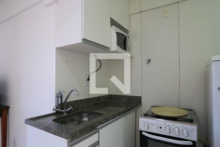 Cozinha  de kitnet/studio para alugar com 1 quarto, 44m² em Centro, Belo Horizonte