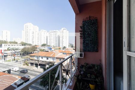 Varanda da Sala de apartamento à venda com 3 quartos, 63m² em Vila Firmiano Pinto, São Paulo