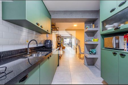 Cozinha de casa à venda com 3 quartos, 200m² em Santo Amaro, São Paulo