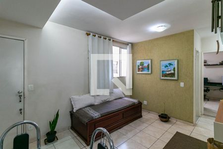 Sala de apartamento à venda com 3 quartos, 67m² em Cabral, Contagem