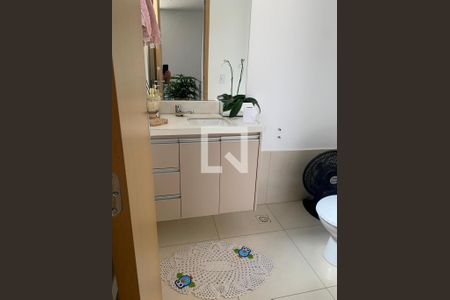 Banheiro de apartamento para alugar com 2 quartos, 123m² em Jardim America, Belo Horizonte