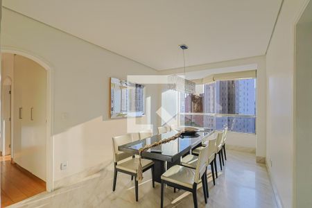 Sala de jantar de apartamento à venda com 4 quartos, 190m² em Lourdes, Belo Horizonte