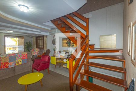 Sala de casa para alugar com 5 quartos, 350m² em Olaria, Canoas