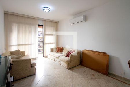 Sala de apartamento para alugar com 3 quartos, 177m² em Barra da Tijuca, Rio de Janeiro