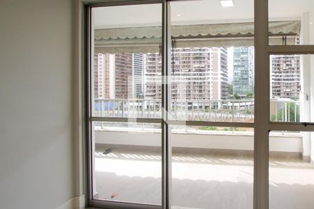 Varanda de apartamento à venda com 2 quartos, 85m² em Barra da Tijuca, Rio de Janeiro