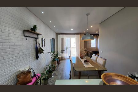 Sala de apartamento à venda com 2 quartos, 67m² em Vila Lacerda, Jundiaí