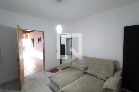 Sala 1 de casa para alugar com 3 quartos, 227m² em Nossa Senhora Aparecida, Uberlândia