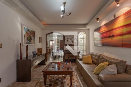 Sala  de casa à venda com 5 quartos, 305m² em Glória, Belo Horizonte