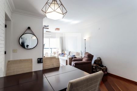 Sala de apartamento à venda com 2 quartos, 77m² em Vila Olímpia, São Paulo