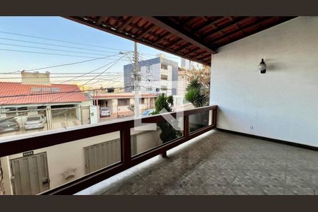 varanda sala de casa à venda com 4 quartos, 290m² em Caiçaras, Belo Horizonte