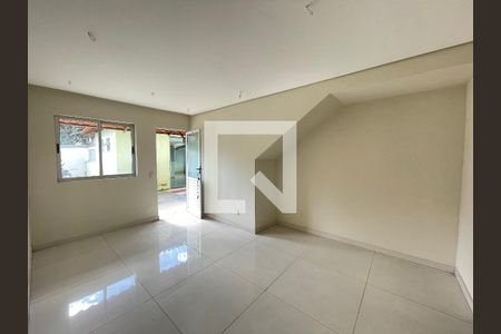 Sala/Cozinha de apartamento à venda com 2 quartos, 88m² em Cândida Ferreira, Contagem