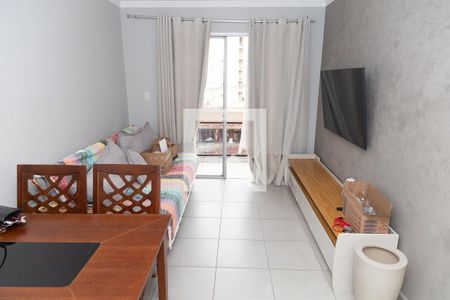 Sala de apartamento à venda com 1 quarto, 65m² em Vila Camargos, Guarulhos