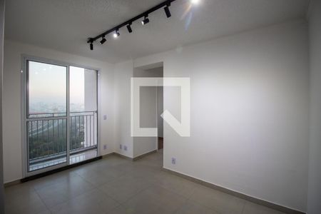Sala de apartamento para alugar com 2 quartos, 45m² em Cidade Líder, São Paulo