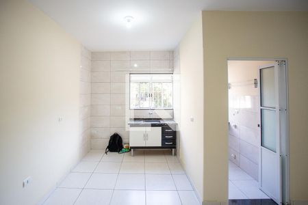 Sala/Cozinha de apartamento para alugar com 1 quarto, 55m² em Casa Grande, Diadema