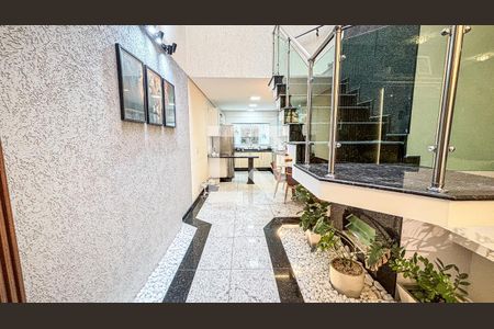 Sala de Jantar de casa à venda com 3 quartos, 161m² em Vila Scarpelli, Santo André