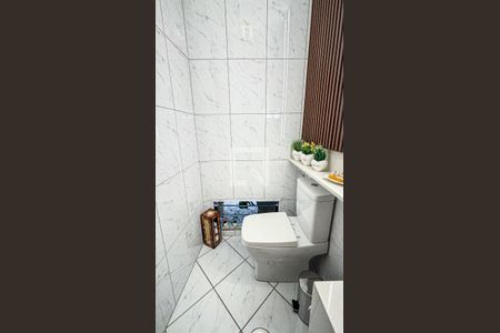 Lavabo de casa para alugar com 3 quartos, 161m² em Vila Scarpelli, Santo André