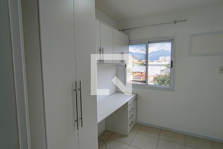 Quarto 1 de apartamento para alugar com 2 quartos, 50m² em Taquara, Rio de Janeiro