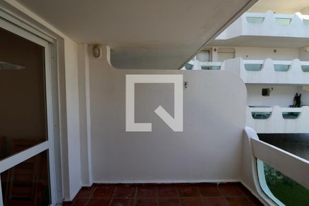 Varanda Sala de apartamento para alugar com 2 quartos, 70m² em Jardim Las Palmas, Guarujá