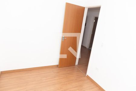 Quarto 2 de apartamento para alugar com 2 quartos, 43m² em Jardim Sao Luis (zona Norte), Guarulhos