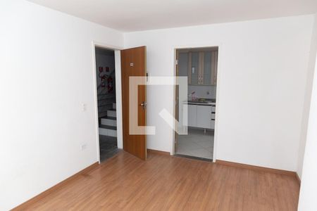 Sala de apartamento para alugar com 2 quartos, 43m² em Jardim Sao Luis (zona Norte), Guarulhos