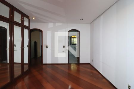 Quarto Suíte de casa para alugar com 3 quartos, 300m² em Vila Fernandes, São Paulo