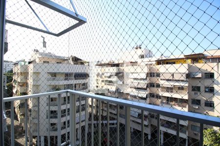 Sala - Varanda de apartamento à venda com 4 quartos, 110m² em Anil, Rio de Janeiro