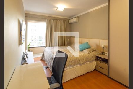 Apartamento à venda com 3 quartos, 137m² em Vila Olímpia, São Paulo